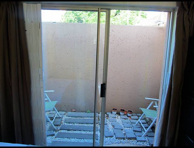 10 BEDROOM HOUSE FOR SALE IN ORCHARDS